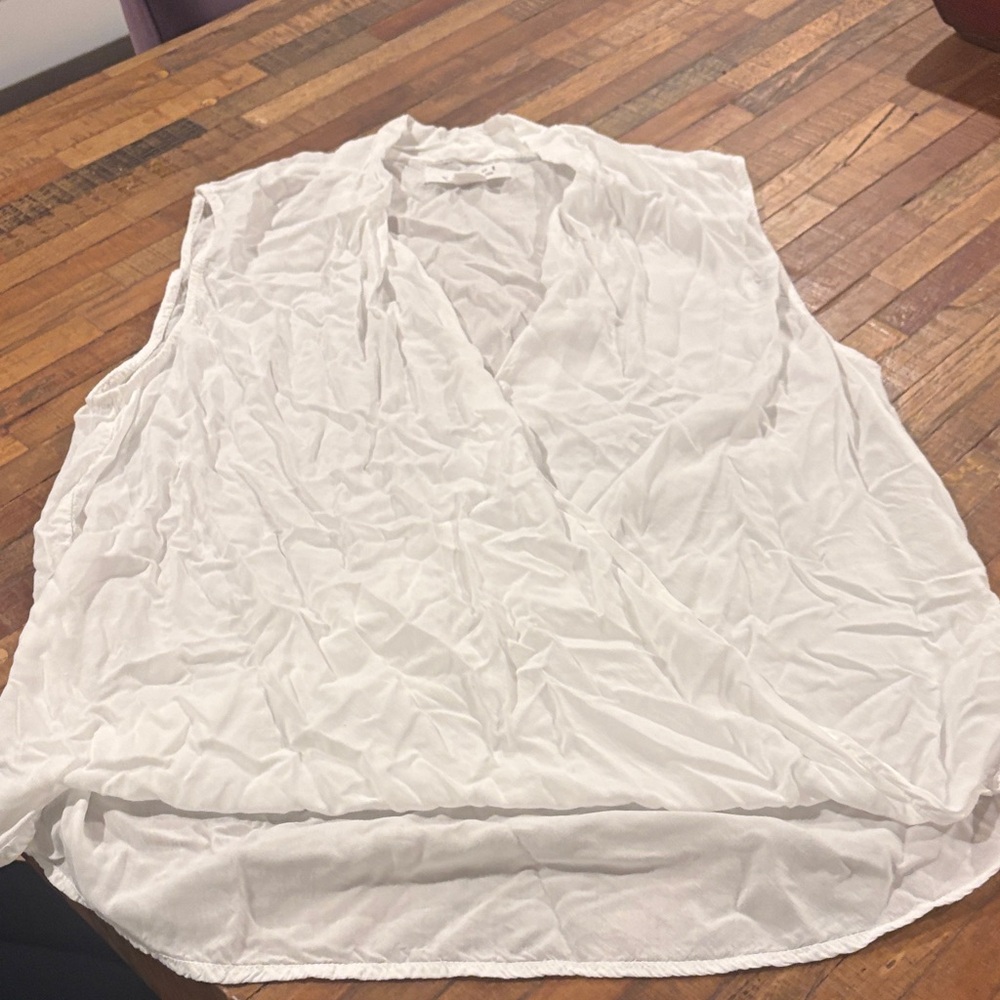 Velvet by Graham & Spencer White Blouse